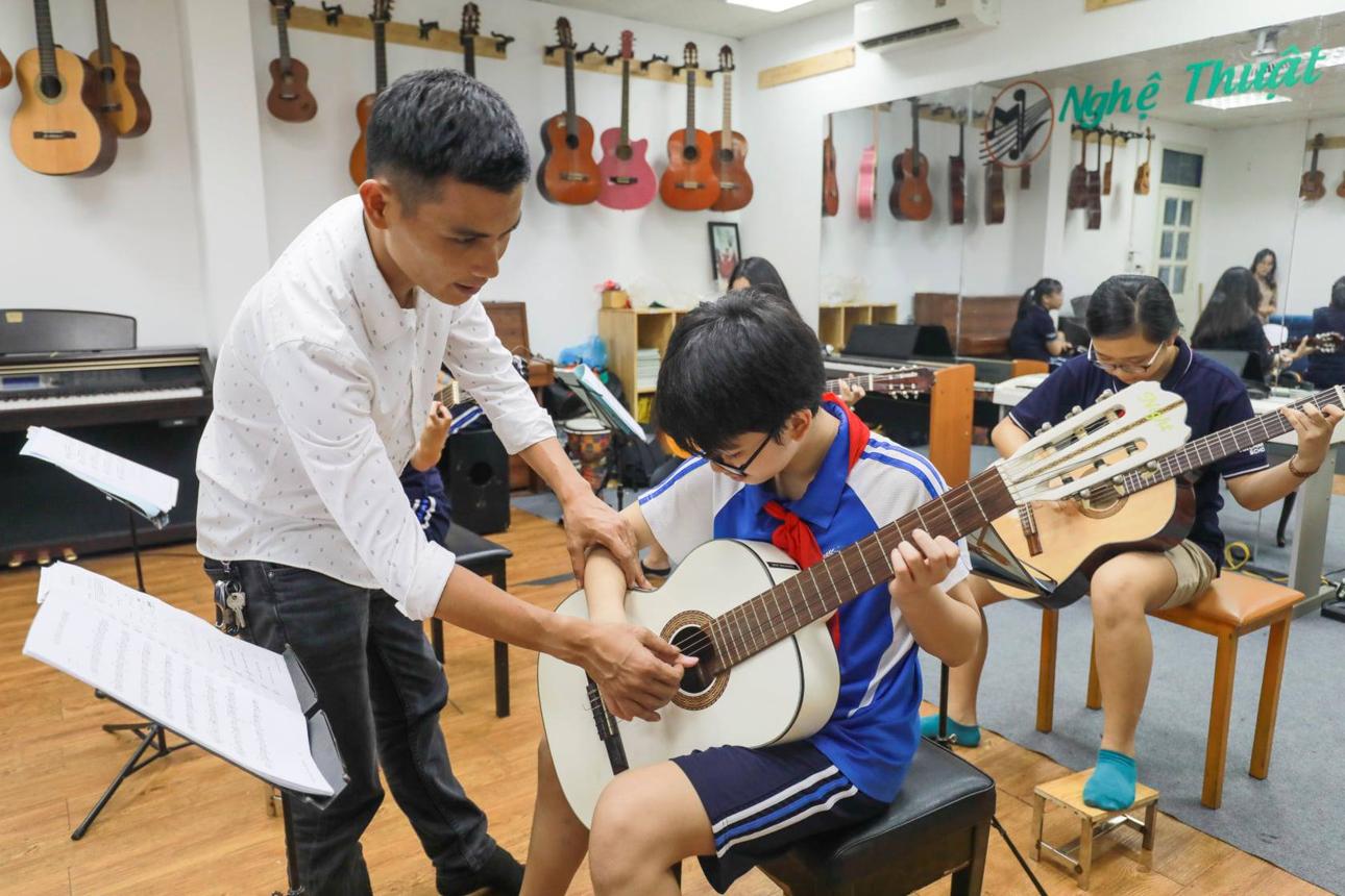 Guitar